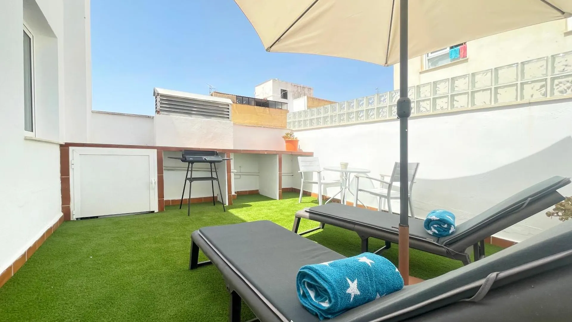 Malagadevacaciones - Atico Victoria Apartment Spain